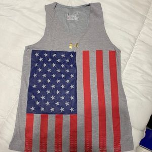 Kids Under Armour tank sz SMALL